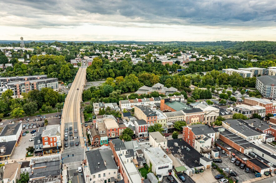 More Photos Of 235 Bridge St, Phoenixville Storefront Retail Residential For Sale