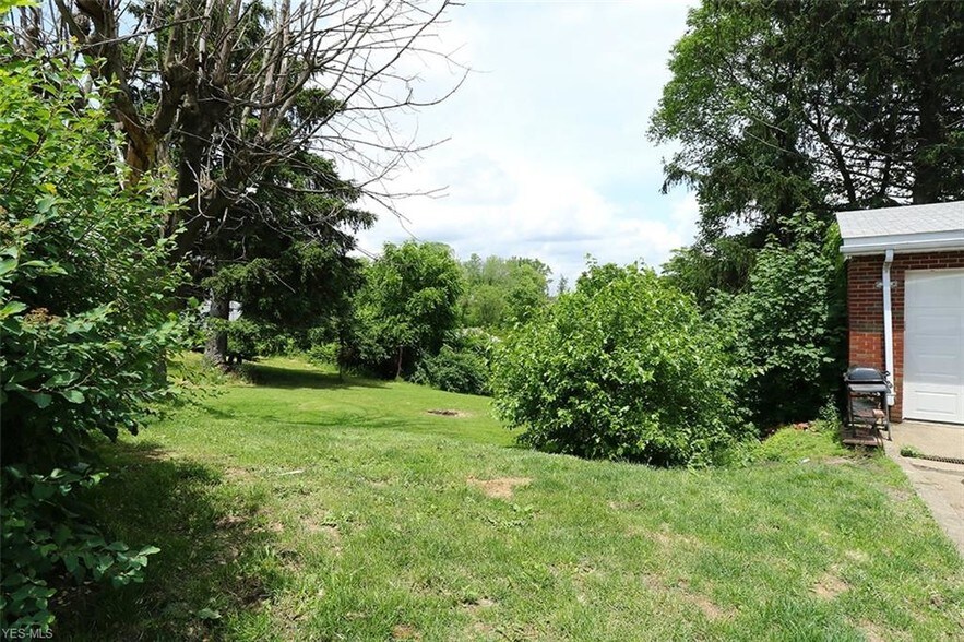 More Photos Of 145 Main St, Wintersville Land For Sale