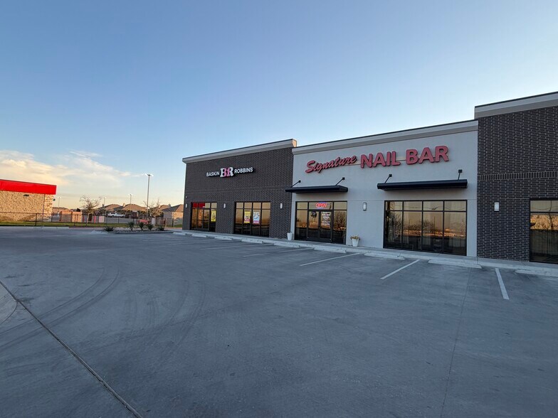 More Photos Of 6900 N State Highway 349, Midland General Retail For Lease