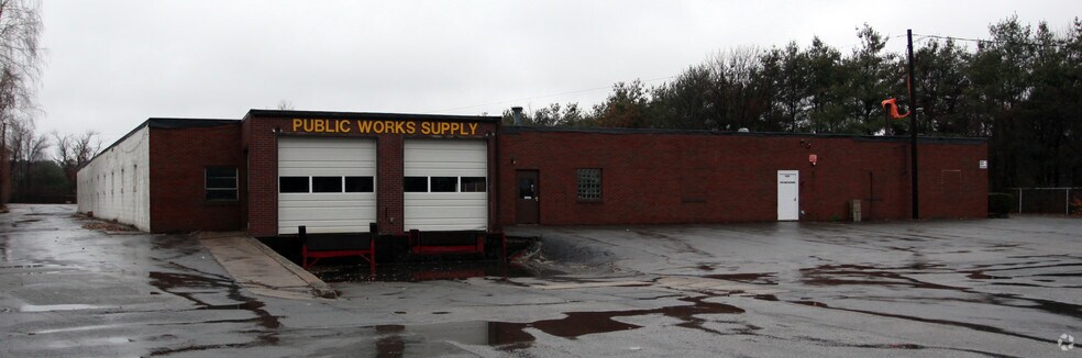 Primary Photo Of 27 Garden St, Danvers Warehouse For Lease