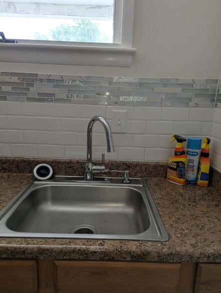 More Photos Of 601 Eastern Ave, Fairmount Heights Office Residential For Sale