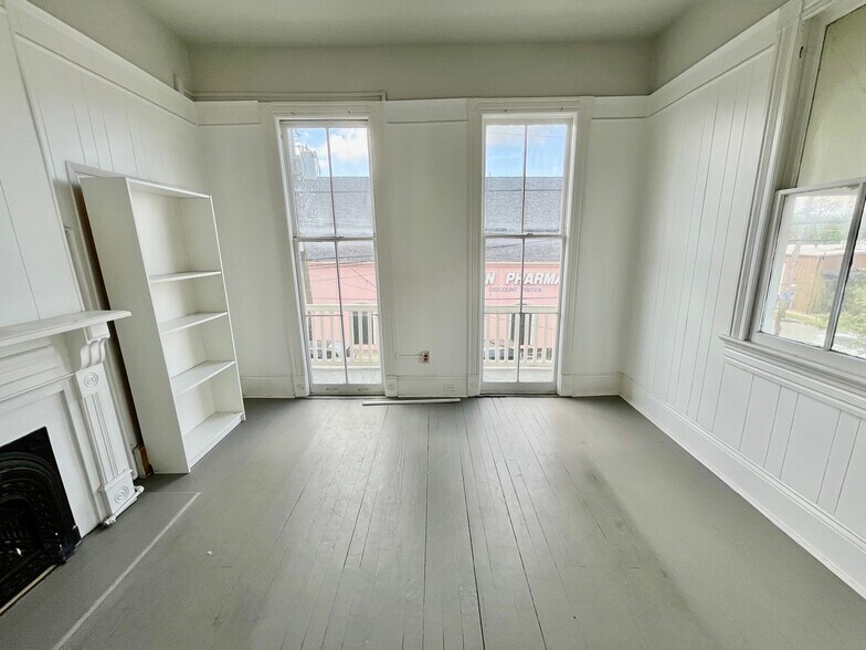 More Photos Of 8237 Oak St, New Orleans Storefront Retail Residential For Lease