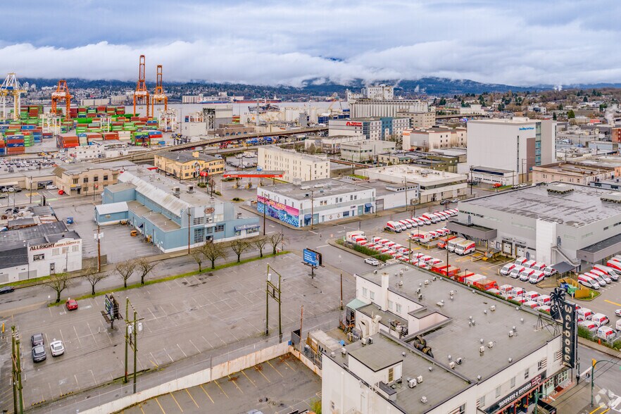 More Photos Of 1515 Franklin St, Vancouver Warehouse For Lease