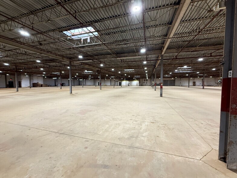 More Photos Of 521 Milling Rd, Mocksville Manufacturing For Sale