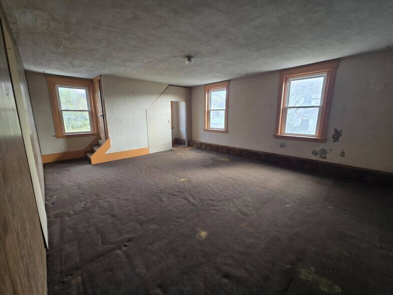 More Photos Of 7208 Harrison Ave, Cincinnati Freestanding For Sale