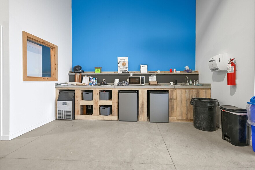 More Photos Of 3025 County Road Q, Nelsonville Specialty For Sale