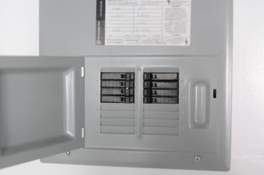 More Photos Of 942-984 S Deerfield Ave, Deerfield Beach Showroom For Lease