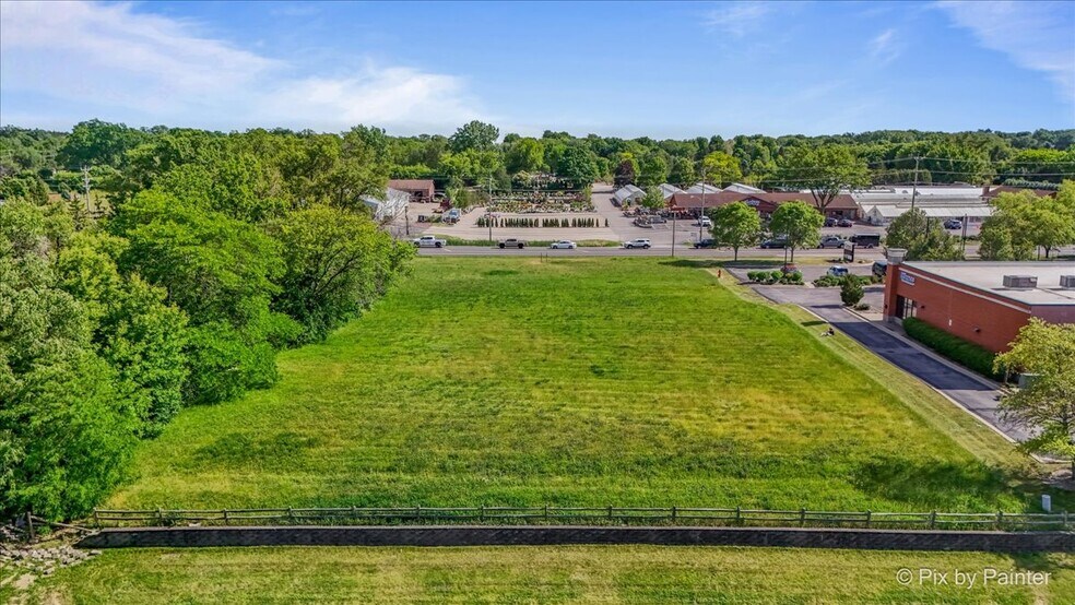 More Photos Of 0 E Terra Cotta Ave, Crystal Lake Land For Sale