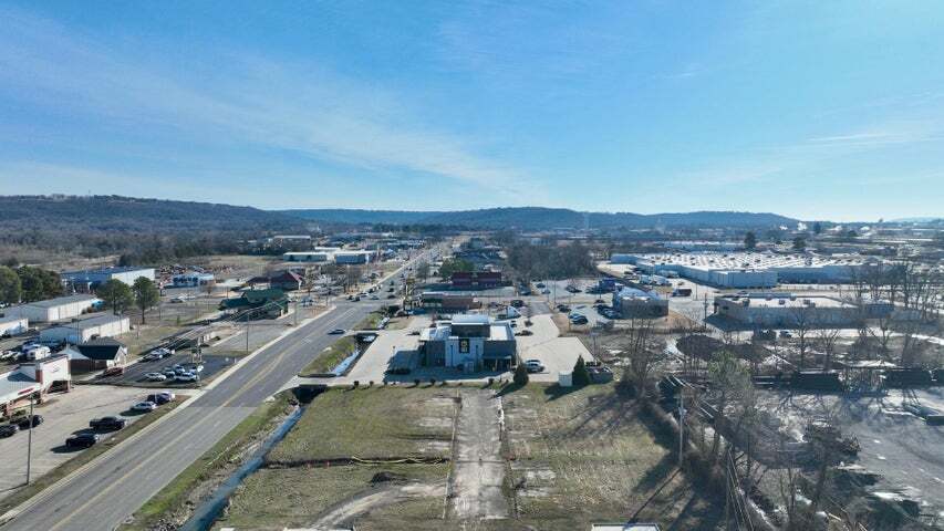 More Photos Of Lot 2-B East Parkway Dr, Russellville Land For Sale