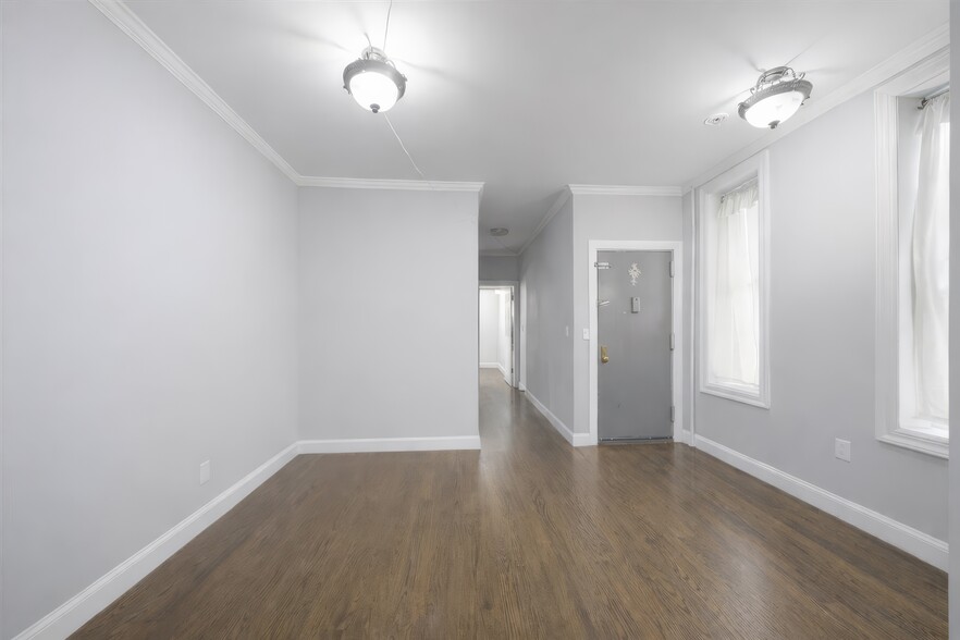 More Photos Of 92 Elliott Ave, Yonkers Apartments For Sale