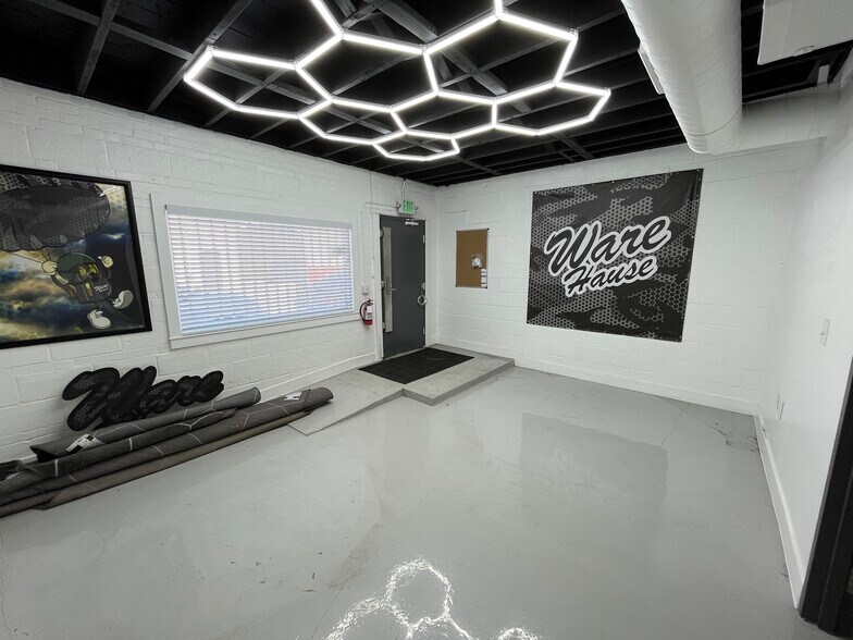 More Photos Of 153 Vallejo St, Denver Warehouse For Sale