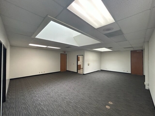 More Photos Of 23351-23361 Madero, Mission Viejo Research And Development For Lease