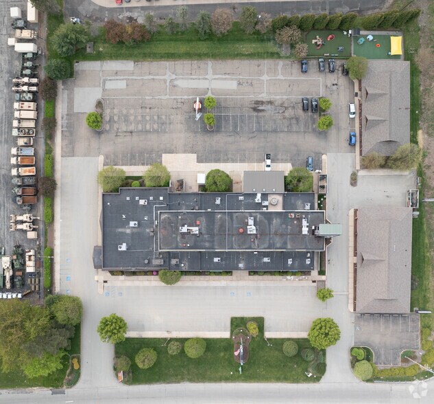 More Photos Of 2400 Leechburg Rd, New Kensington Office For Lease