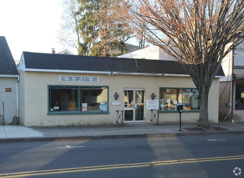Primary Photo Of 146 W State St, Doylestown Storefront For Lease