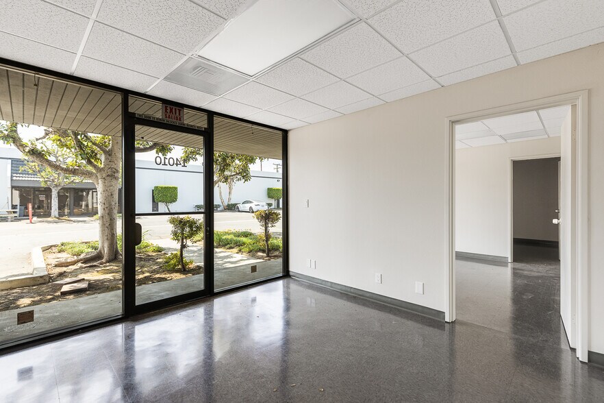 More Photos Of 14004-14014 Marquardt Ave, Santa Fe Springs Warehouse For Lease