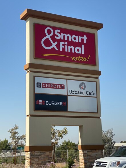 More Photos Of 2658 Mount Vernon Ave, Bakersfield Restaurant For Sale