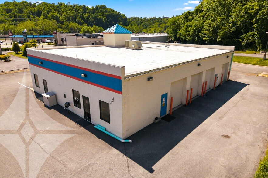 More Photos Of 34 Sterling Dr, Morgantown Flex For Lease