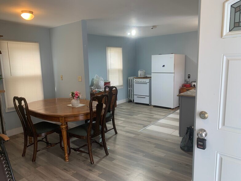More Photos Of 334 Columbus Ave, Pittsfield Warehouse For Sale
