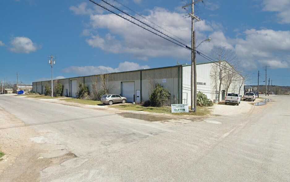 Primary Photo Of 201 E 5th St, Clifton Industrial For Sale