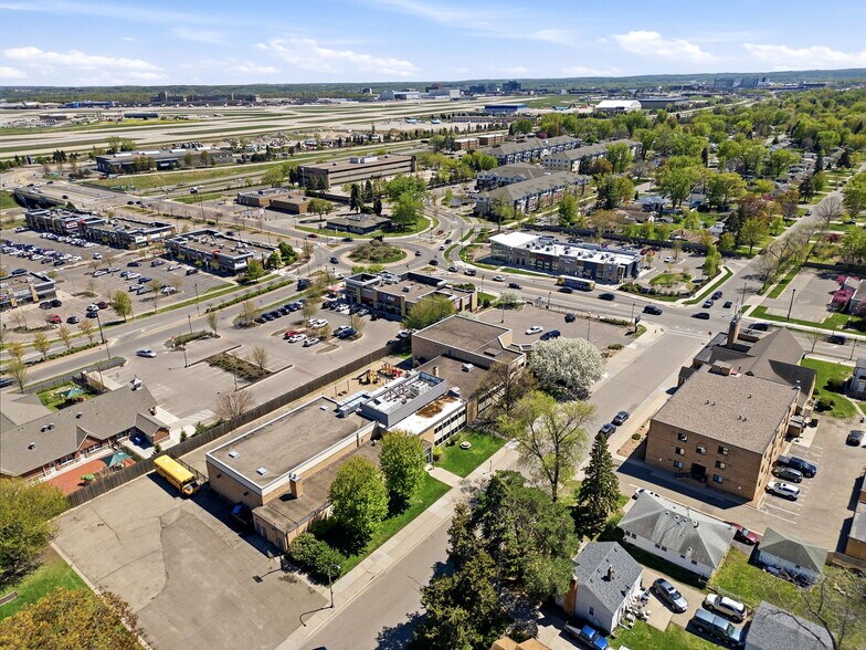 More Photos Of 6541 16TH Ave S, Richfield Schools For Lease