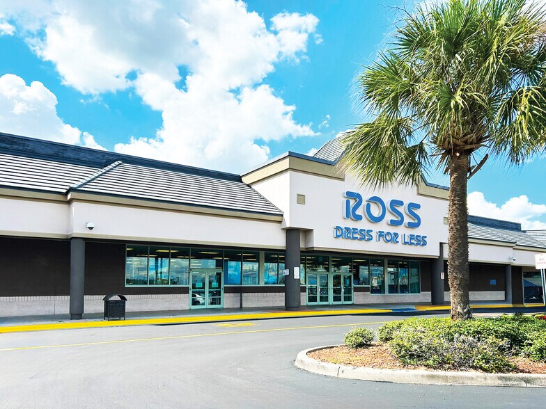 More Photos Of 7149-7475 W Colonial Dr, Orlando Unknown For Lease