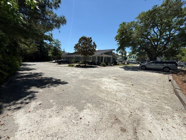 More Photos Of 46 Professional Ln, Pawleys Island Coworking Space