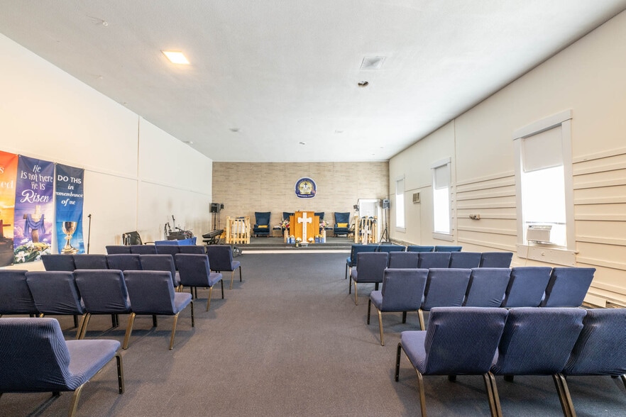 More Photos Of 6987 Union Rd, Clayton Religious Facility For Sale