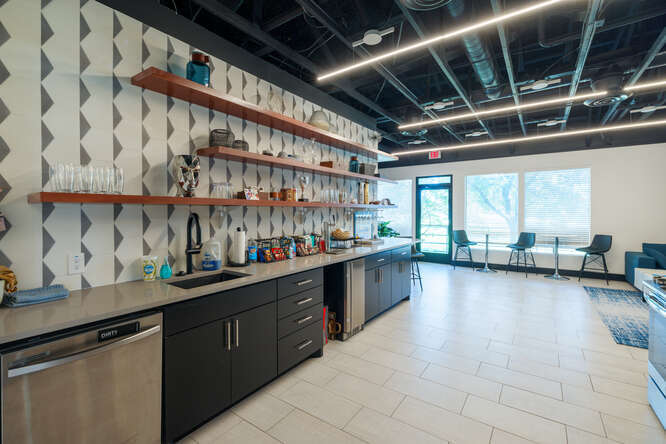 More Photos Of 8900 Business Park Dr, Austin Office For Sale