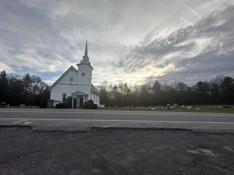 Primary Photo Of 4867 Chestnut Grove Hwy, Grampian Lodge Meeting Hall For Sale