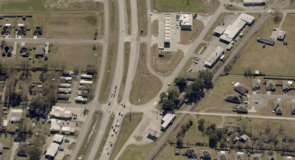 More Photos Of 7280 LA Highway 1 S, Addis General Retail For Sale