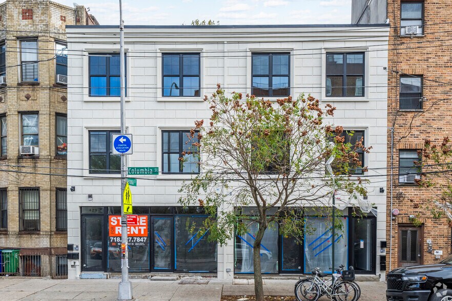 More Photos Of 429 Columbia St, Brooklyn Storefront Retail Residential For Lease