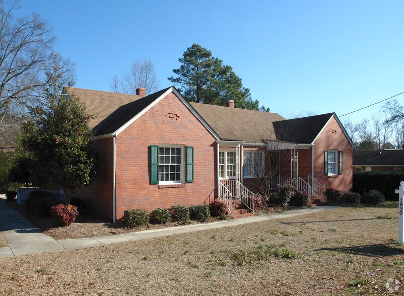 More Photos Of 1928 Fort Bragg Rd, Fayetteville Office For Lease