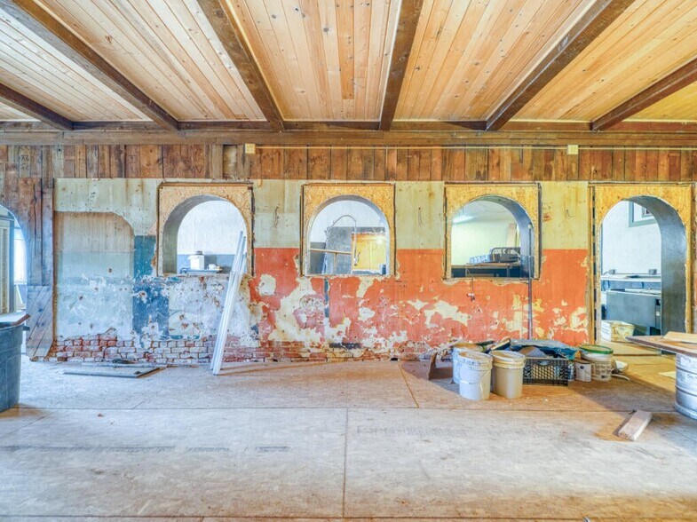 More Photos Of 618-620 Main St, Walsenburg Specialty For Sale