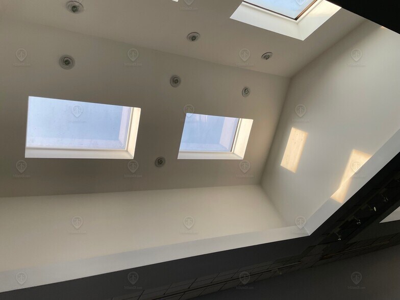 More Photos Of 1908 Coney Island Ave, Brooklyn Medical For Sale