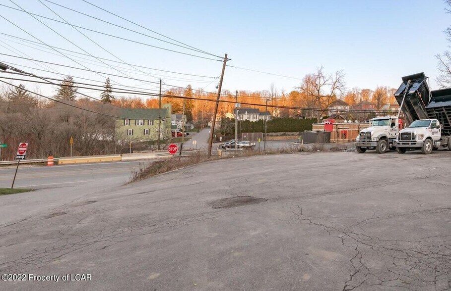 More Photos Of 42-44 Main St, Dallas Storefront Retail Residential For Sale