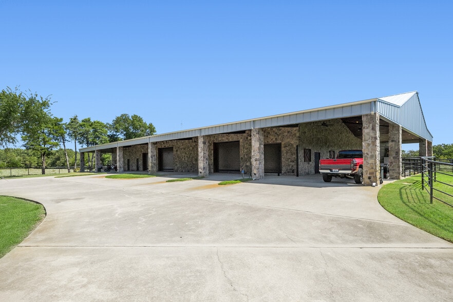 More Photos Of 1276 County Road 3318, Greenville Lodge Meeting Hall For Sale
