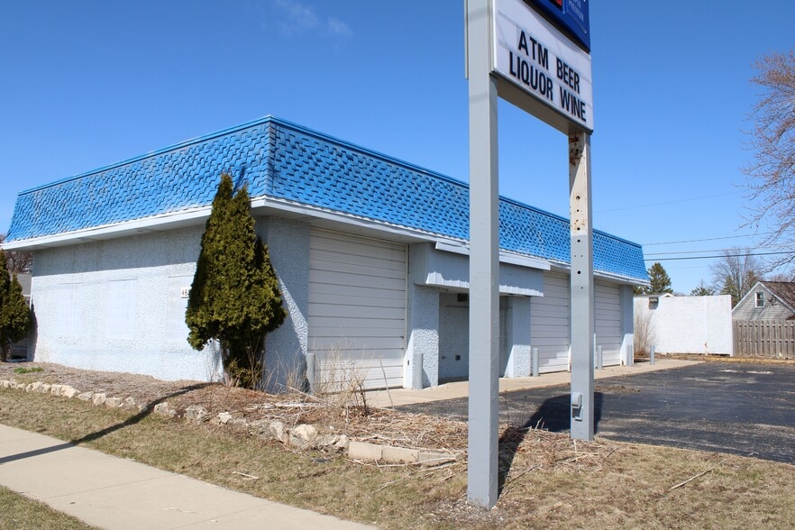 More Photos Of 463 Fond du Lac Ave, Fond Du Lac Auto Repair For Lease