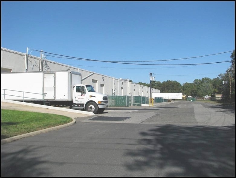 More Photos Of 875 Industrial Hwy, Cinnaminson Light Manufacturing For Lease