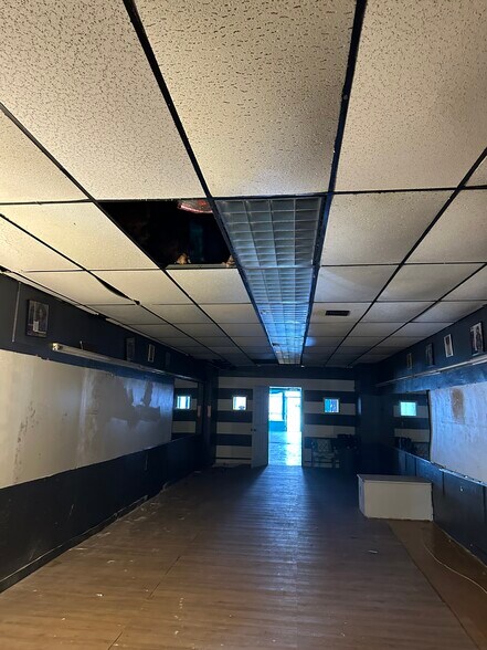 More Photos Of 1192 Yorkship Sq, Camden General Retail For Sale