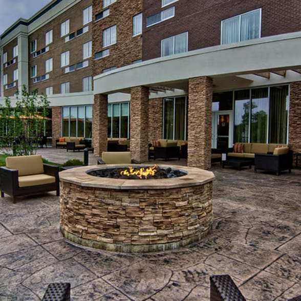 More Photos Of 30 Shaner Dr, Bridgeport Hotel For Sale