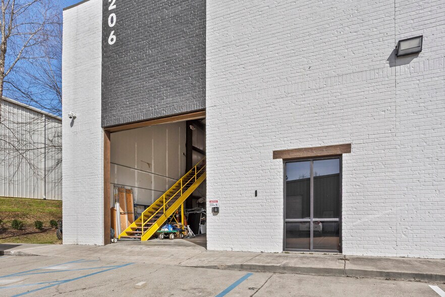 More Photos Of 206 Park Ct, Ridgeland Flex For Sale