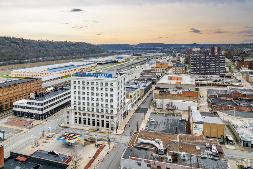 More Photos Of 301 5th Ave, Mckeesport Office Residential For Lease