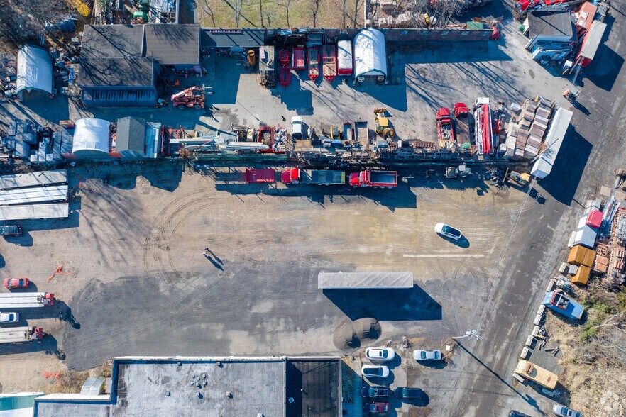 More Photos Of 113-114 Whitehead Ave, South River Land For Lease