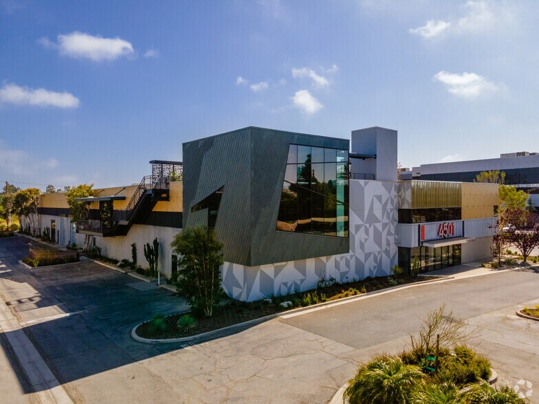 More Photos Of 4501 Glencoe Ave, Marina Del Rey Unknown For Lease