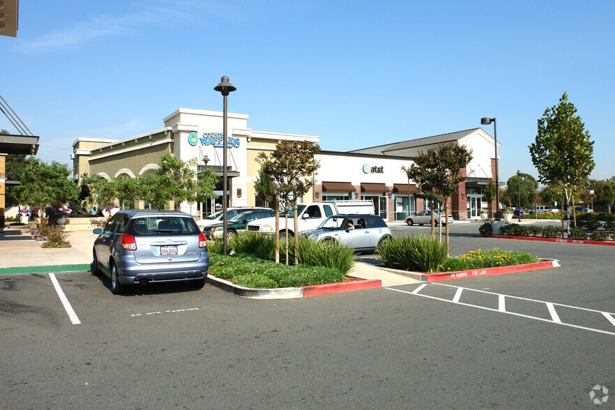More Photos Of 2314-2318 Monument Blvd, Pleasant Hill Unknown For Lease