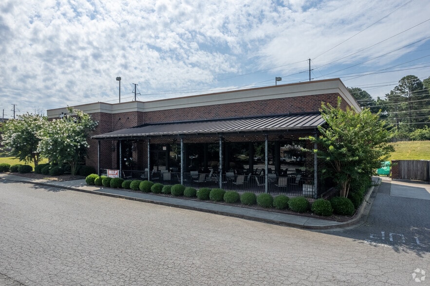 Primary Photo Of 1290 Bower Pky, Columbia Restaurant For Lease