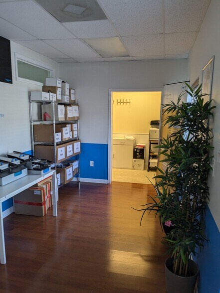 More Photos Of 252 Latitude Ln, Clover Medical For Sale