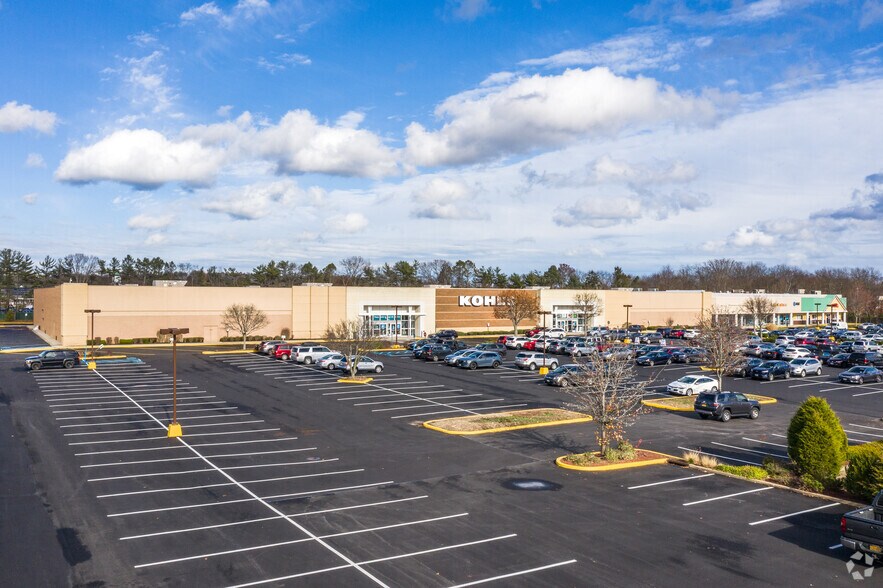 Primary Photo Of 4040-5040 Nesconset Hwy, East Setauket Unknown For Lease