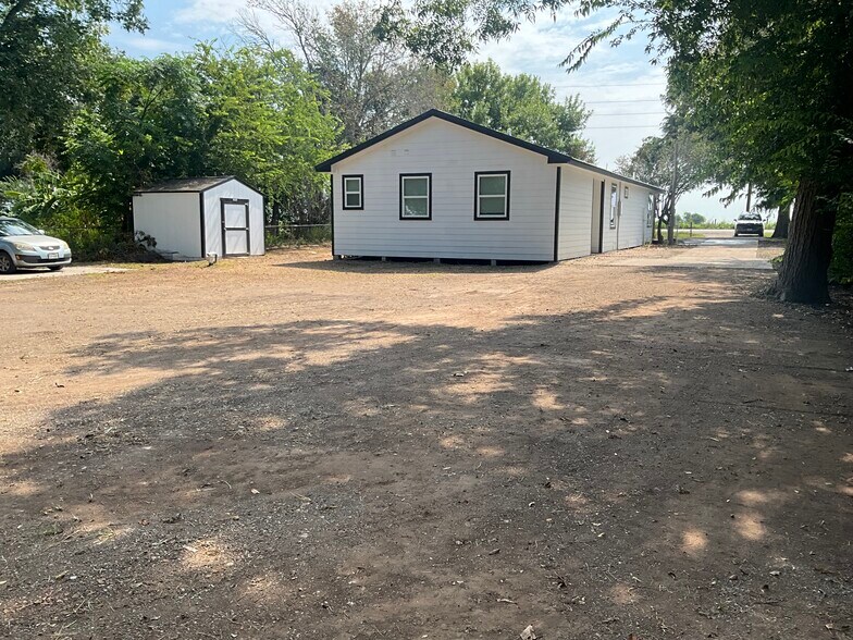 More Photos Of 21095 FM 362 Rd, Waller Flex For Sale