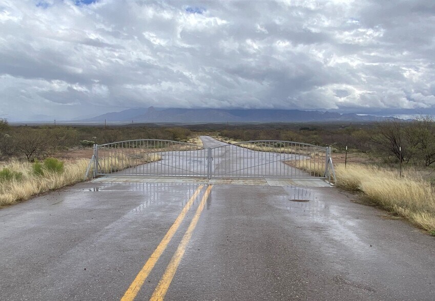 More Photos Of 2935 E Frontage Rd, Amado Land For Sale